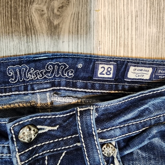 Miss Me Standard Capris 28 - Picture 6 of 8